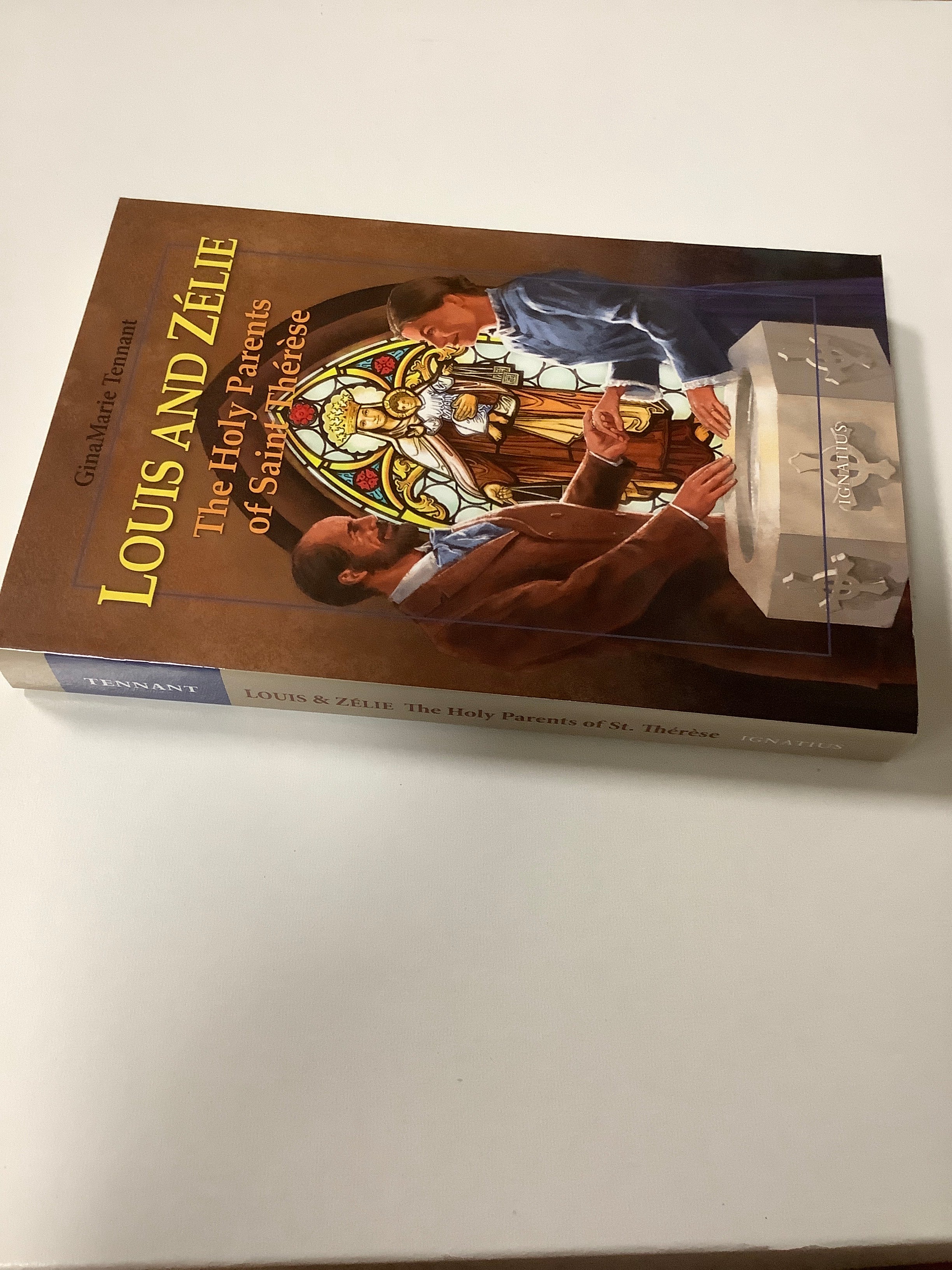 Book/Louis and Zelie Martin-Tenant Gina