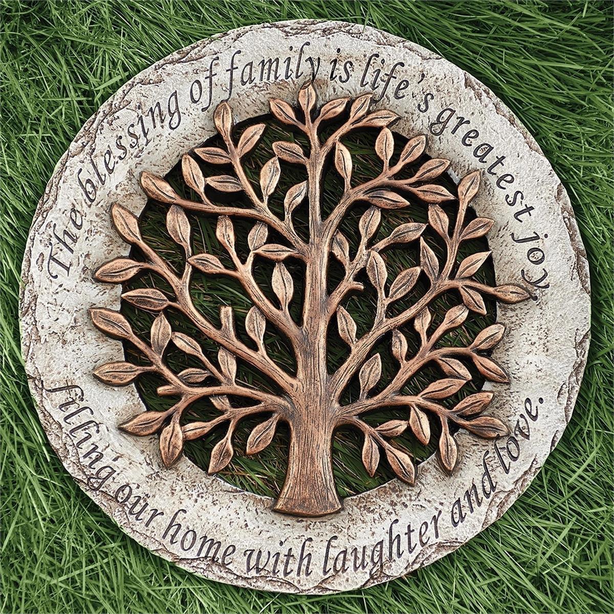 Stone/Tree/Family/10207
