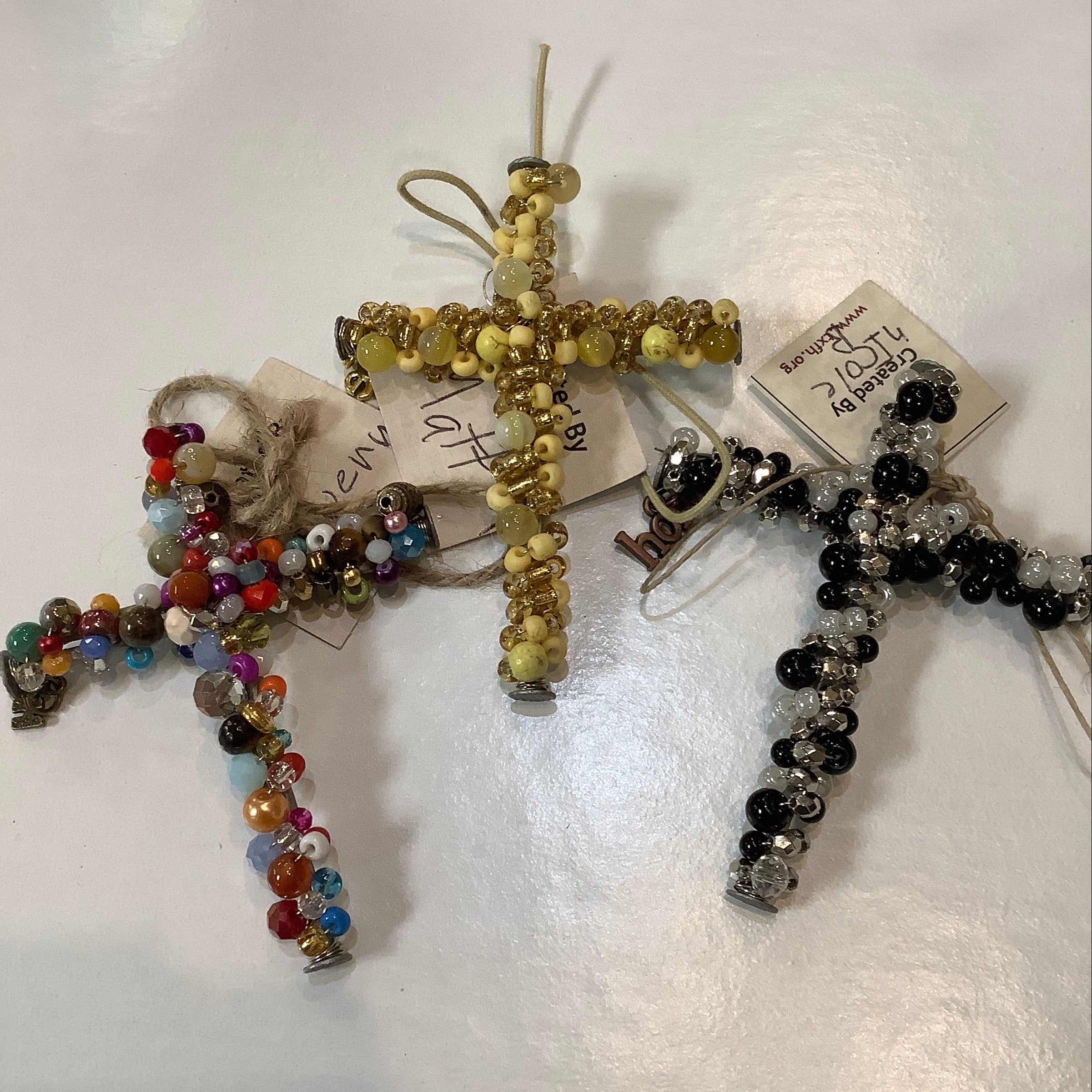 Cross-Tiny-Beaded-Multicolor-Nail
