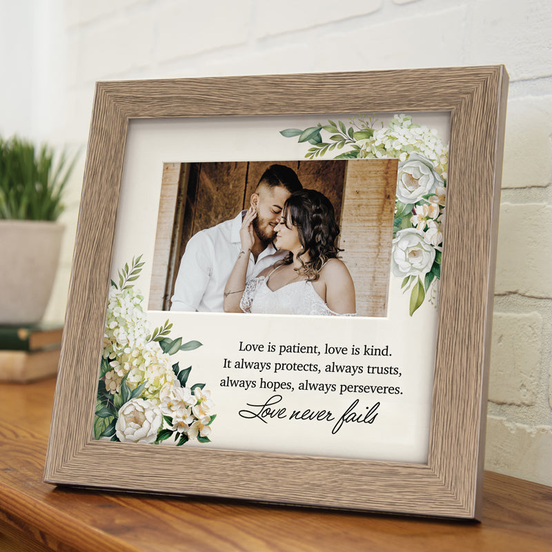 Frame-1 Co 13:4-8-Love Never Fails
