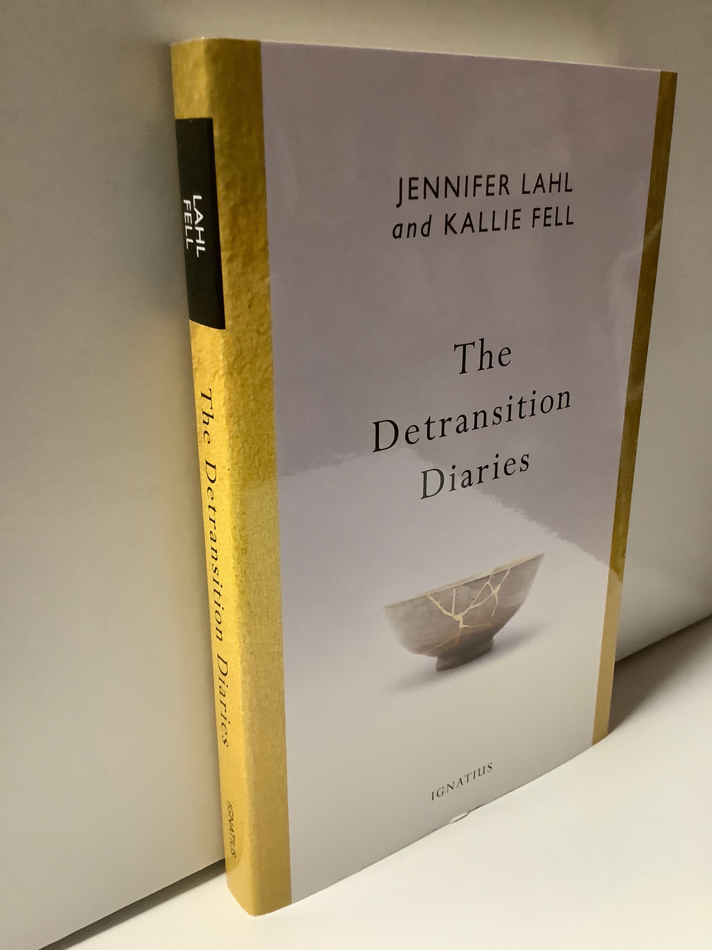 Book-The Detransition Diaries