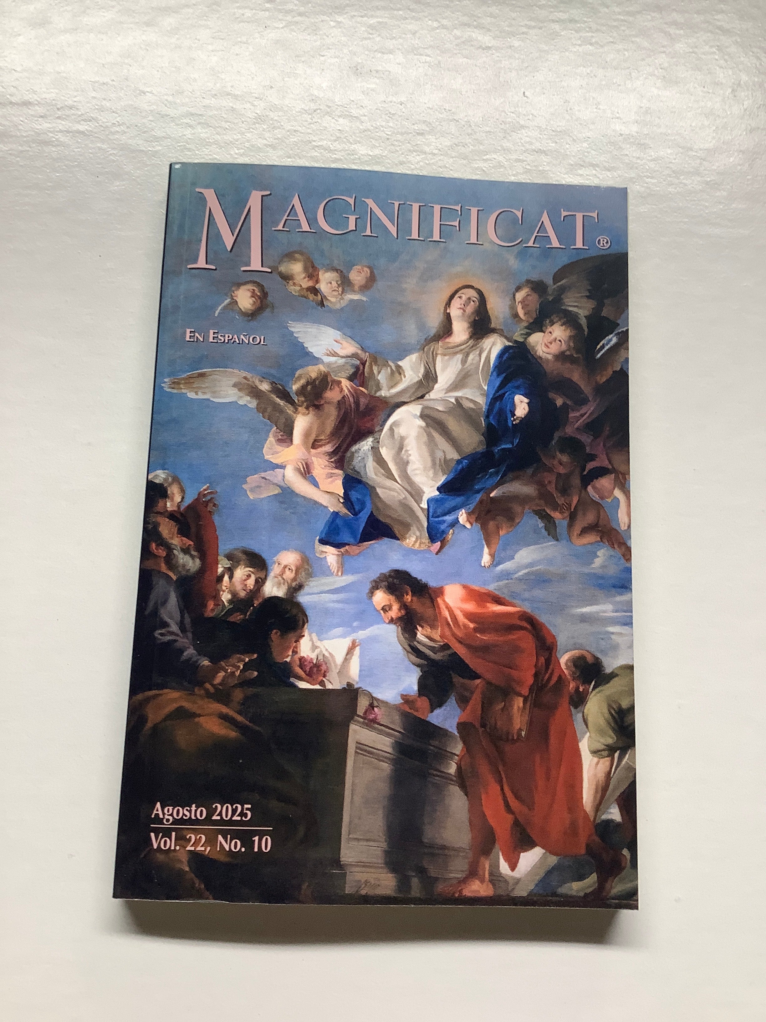Book-Magnificat-August-Spanish