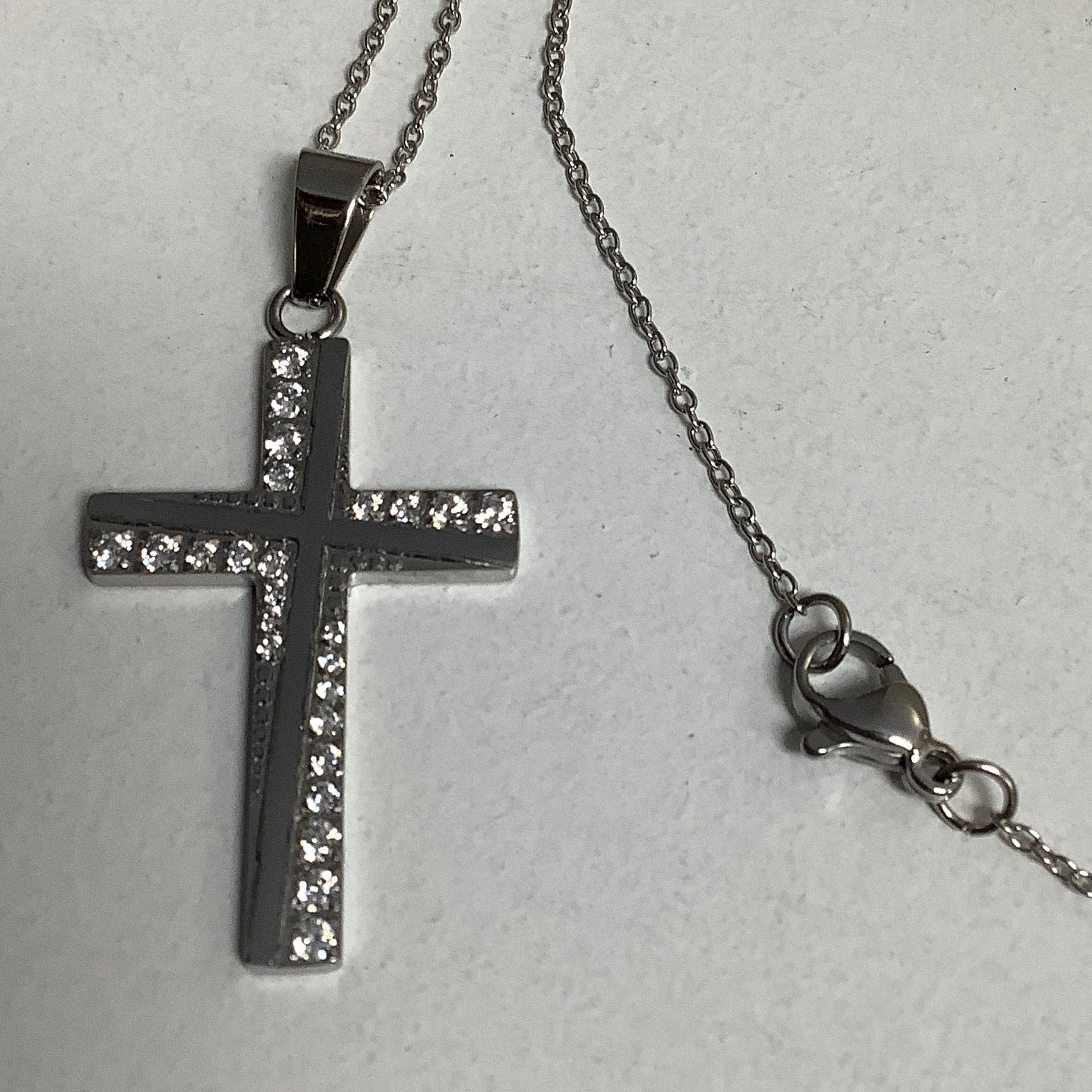 Necklace-1Jn 1:7-Girl's Kris Cross-Walk in the Light