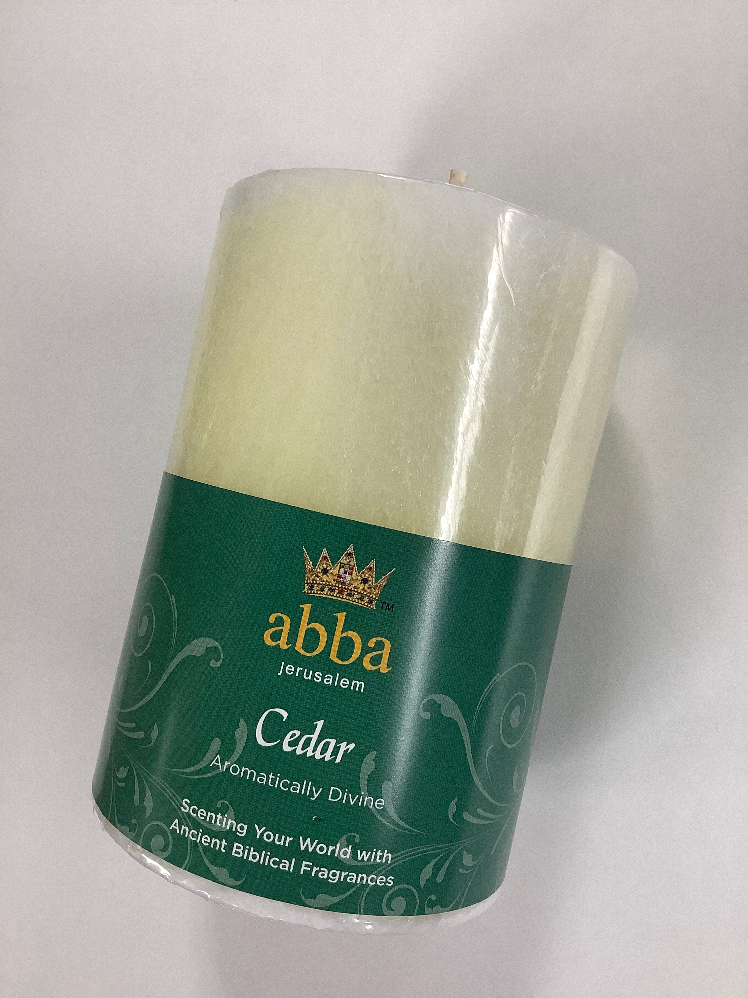 Candle/Cedar/Pillar/4"