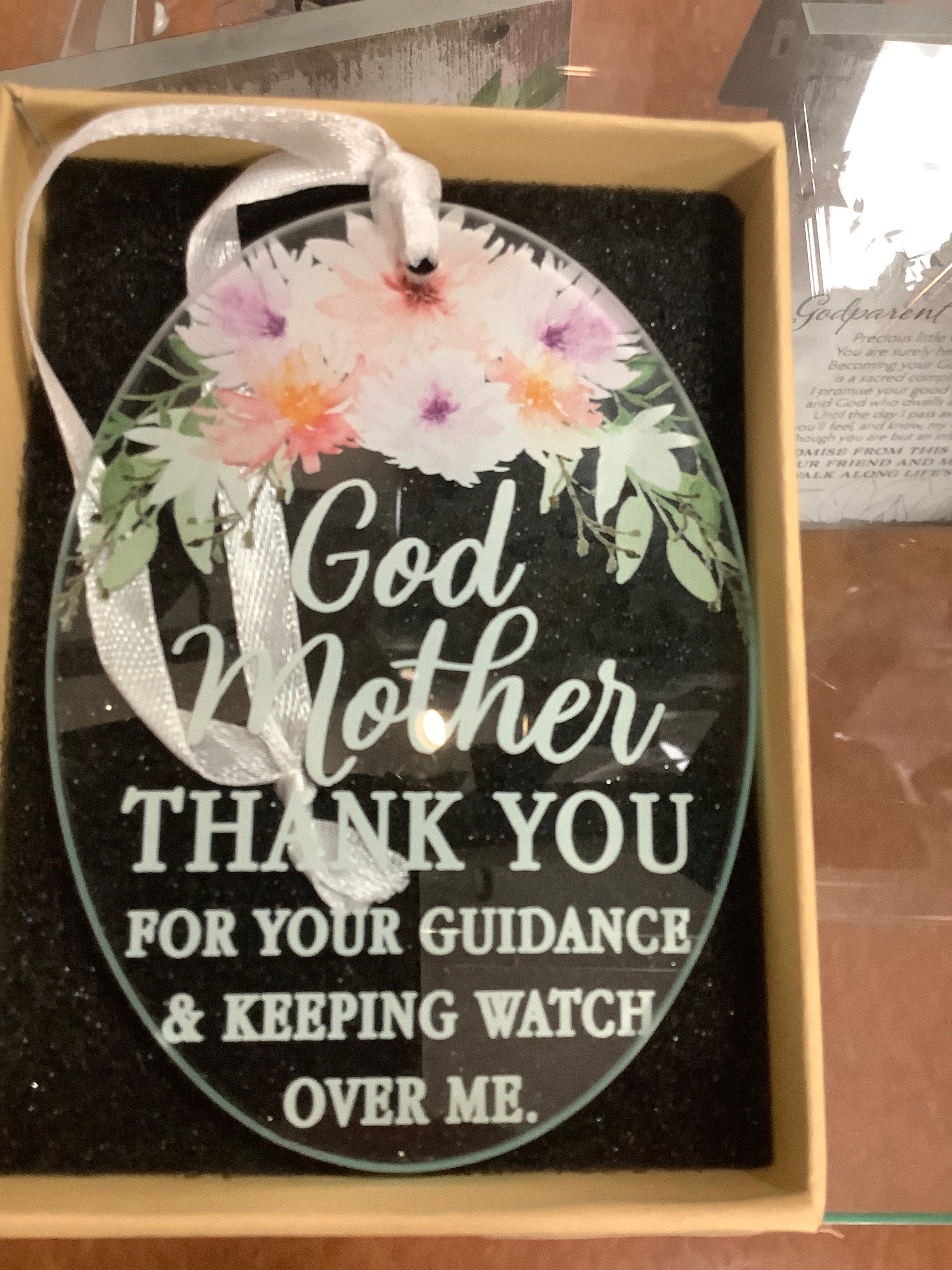 Ornament/God Mother/Oval/Glass