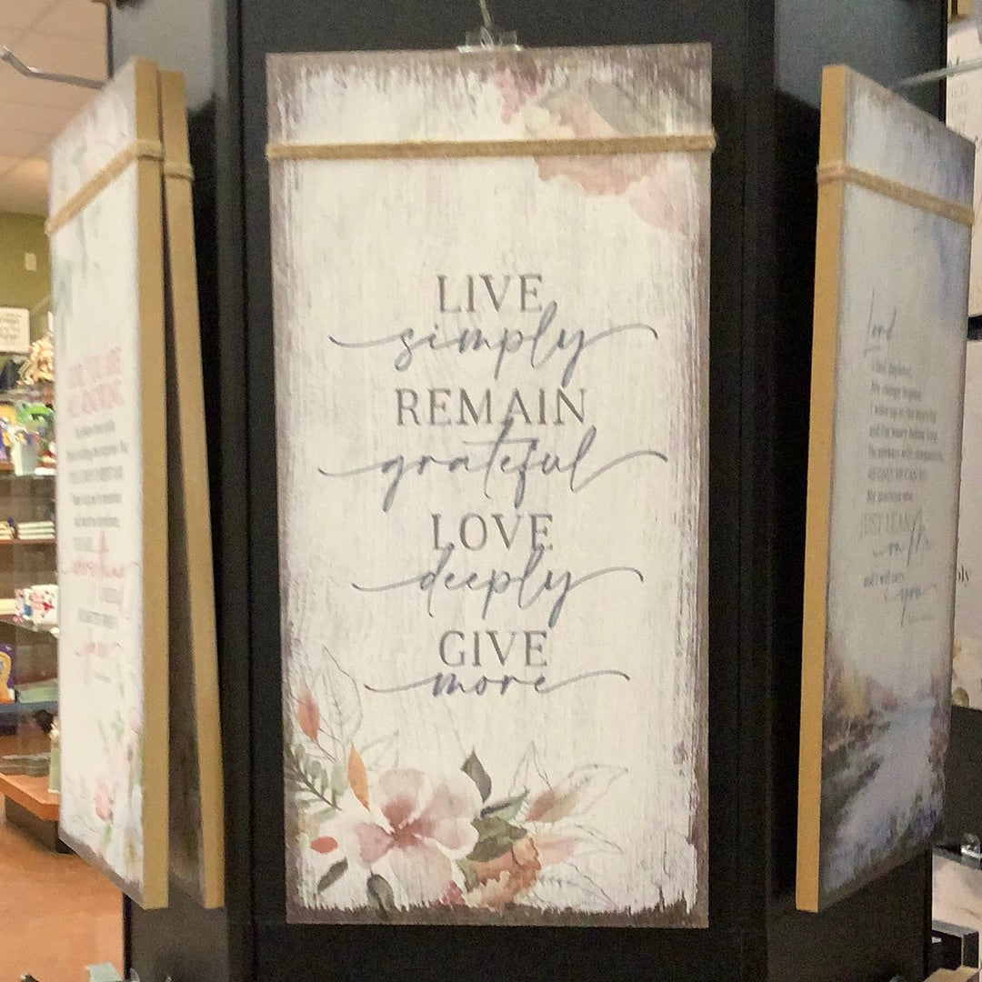 Plaque/Wood/Live Simply/6561