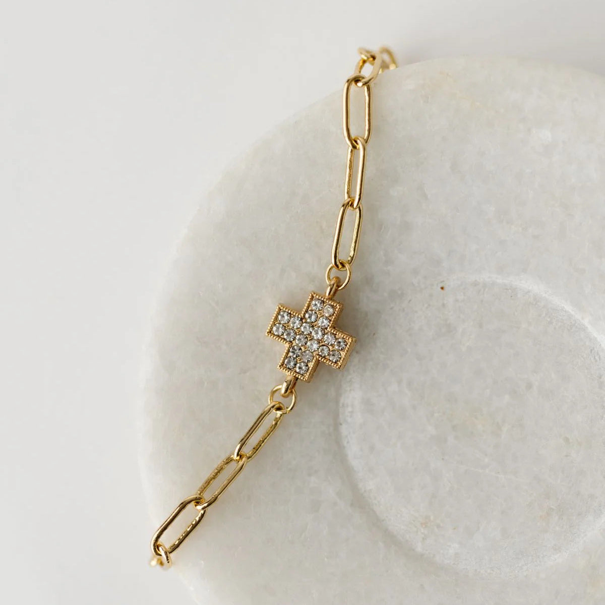 Bracelet-GP-Paperclip Chain-Cross Charm