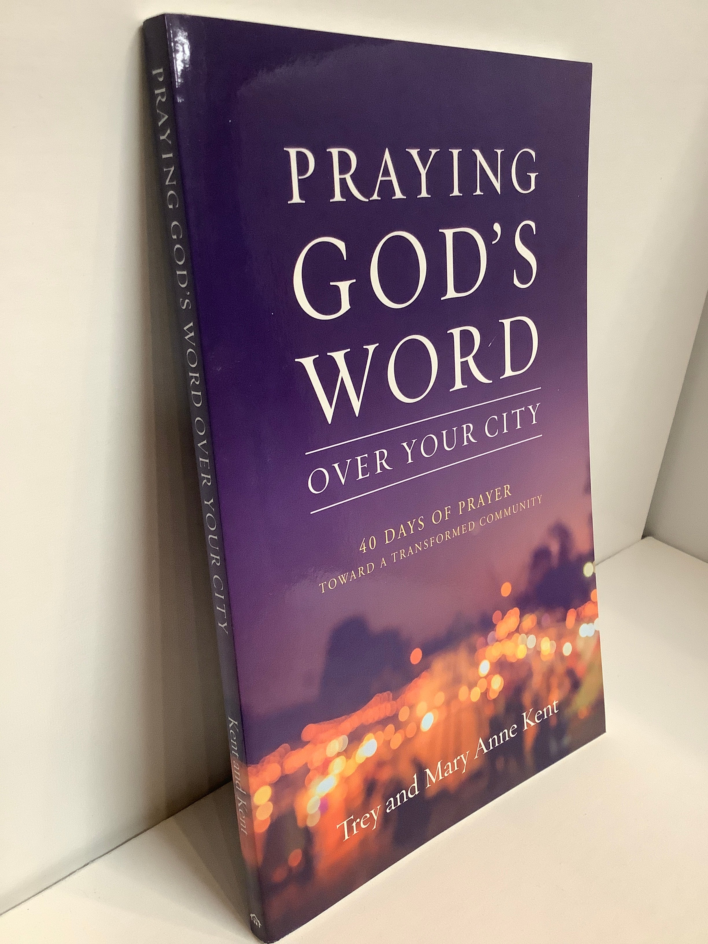 Book/PrayingGodsWordOverYorCity
