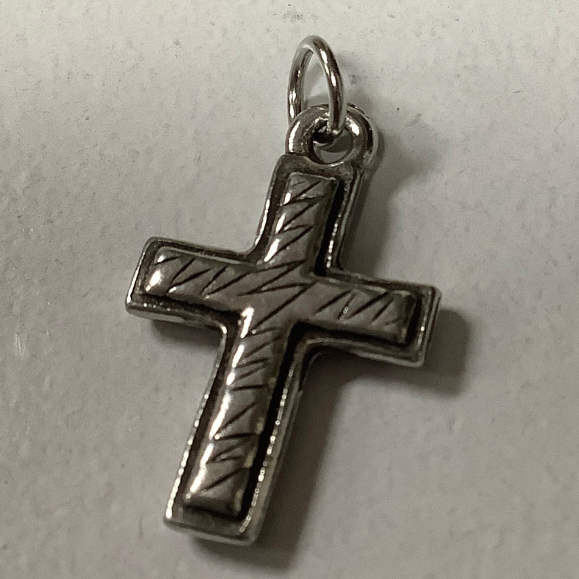 Charm/Cross/Zig Zag/Pewter