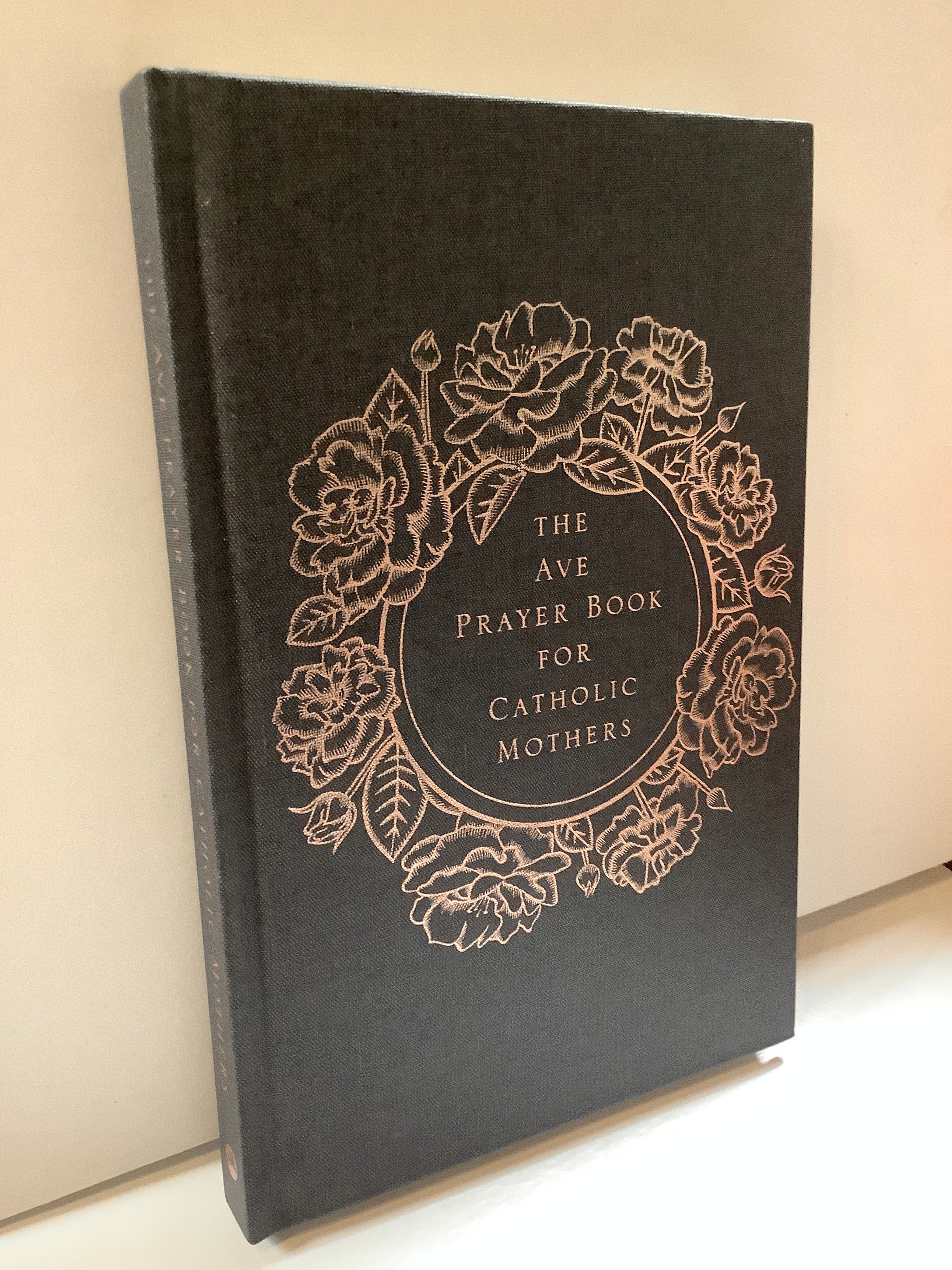 Book/TheAvePrayerCatholicMother