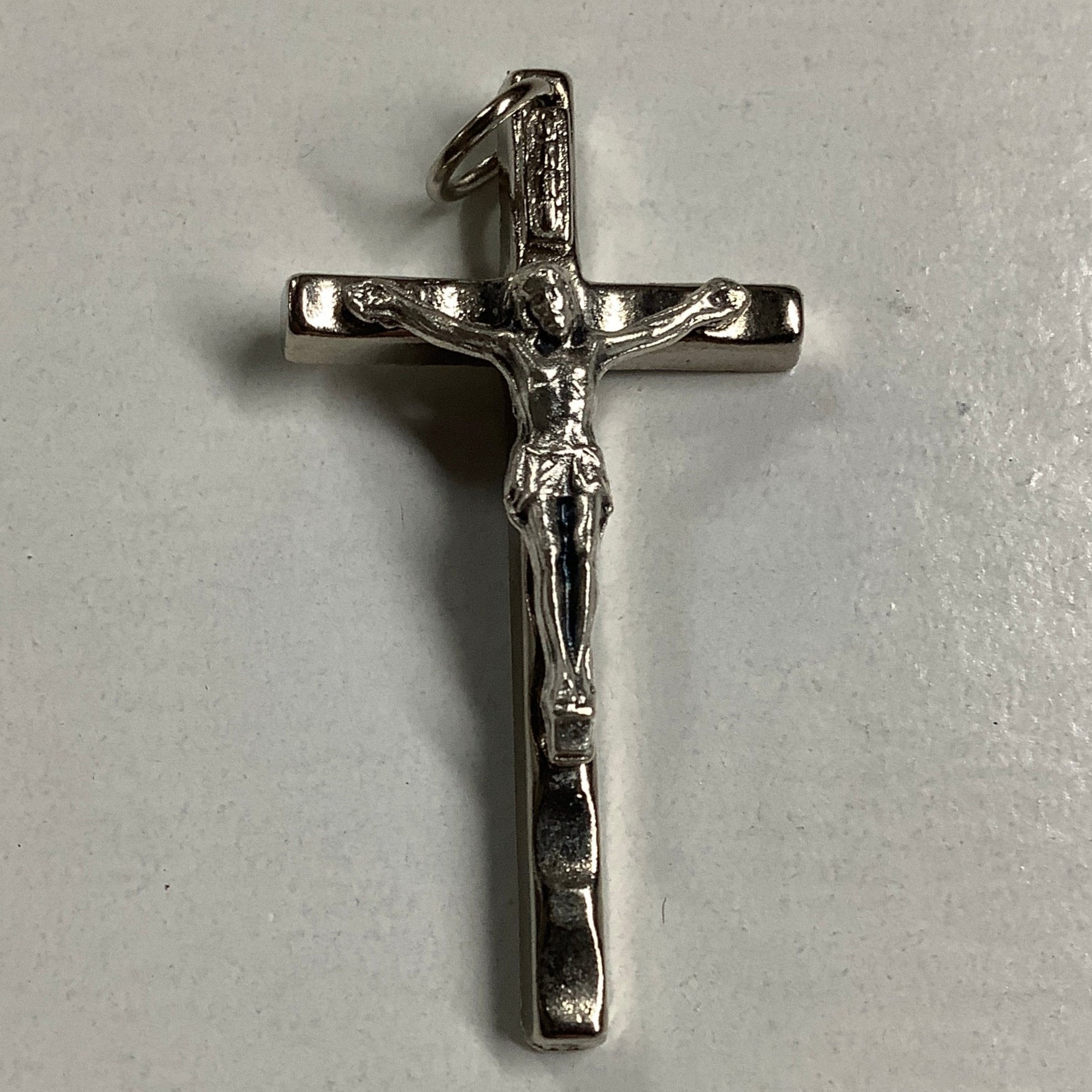 Crucifix Medal/16-203