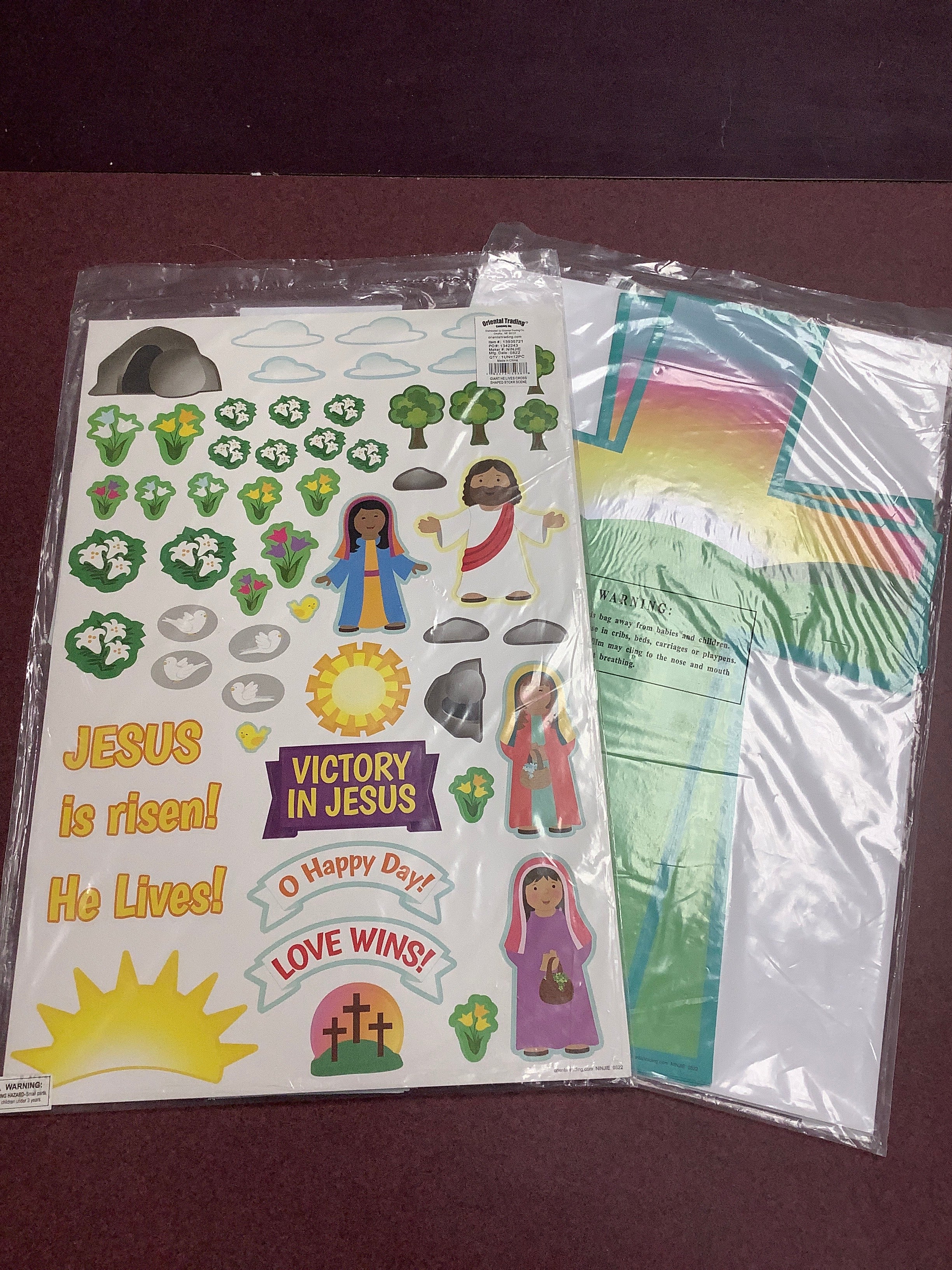 Easter/Activity Poster/He Lives
