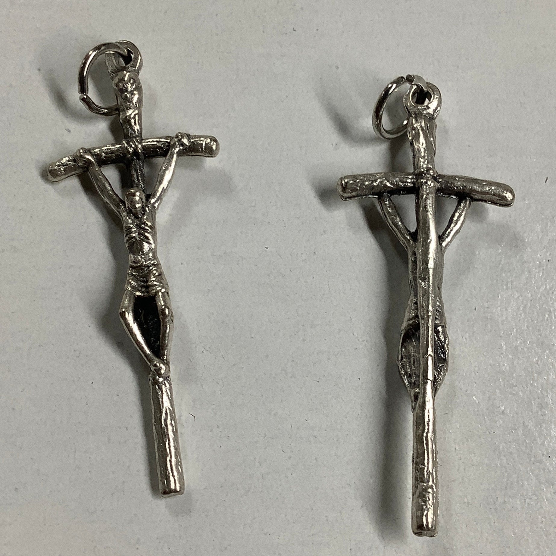 Crucifix Medal/Papal/1.5"
