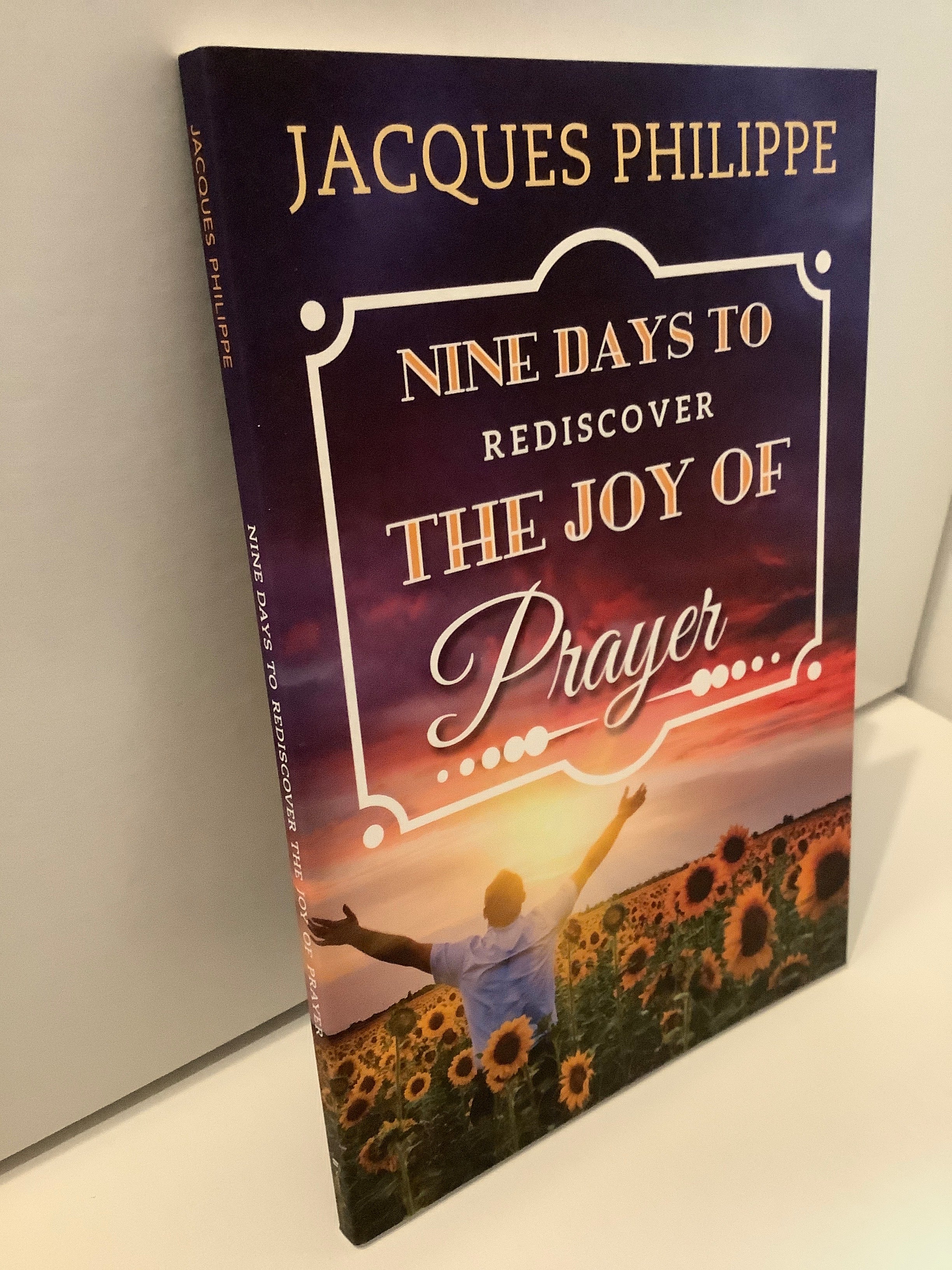 Book/Nine Days To Rediscover/Joy