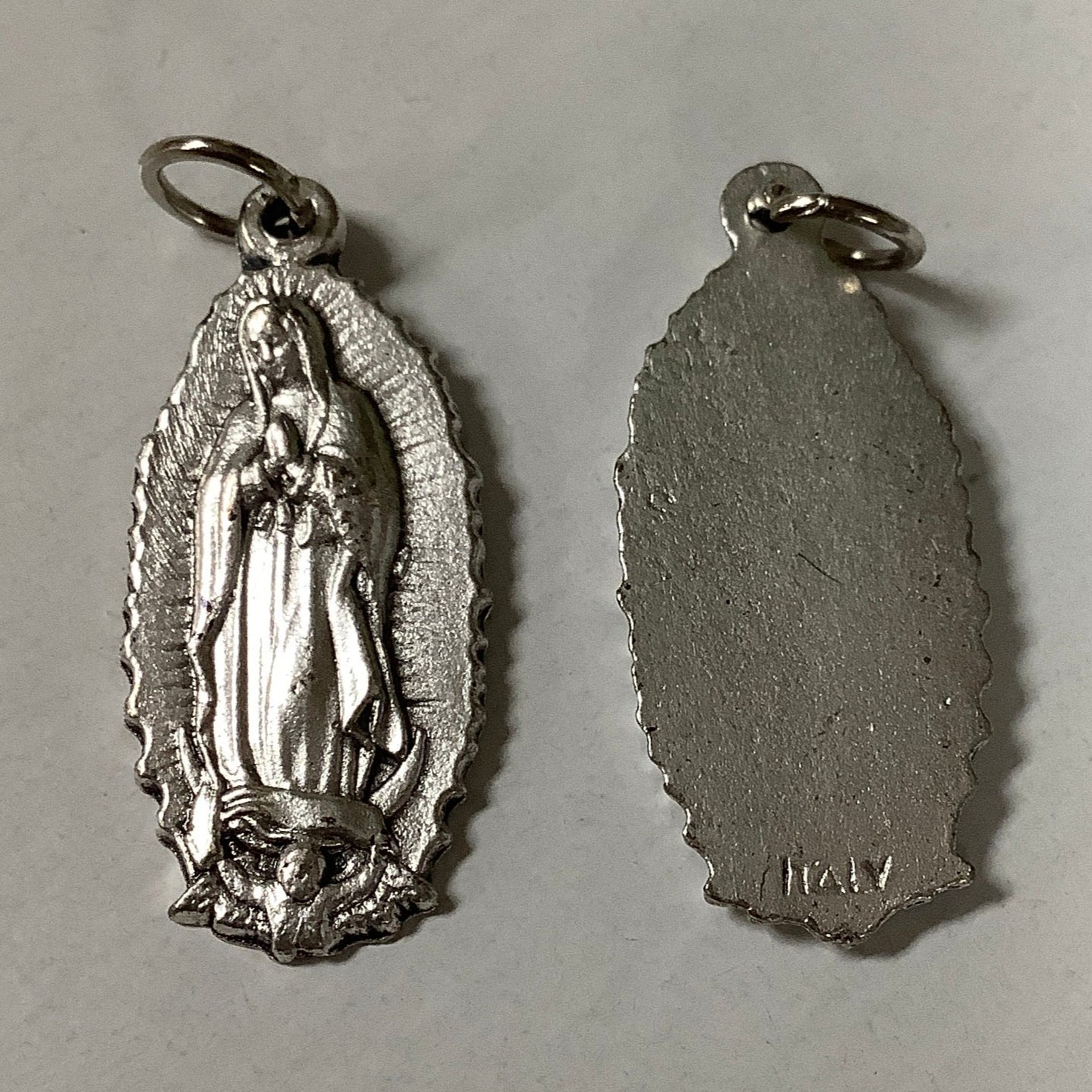 Medal-OLGuadalupe-Small-M300GU
