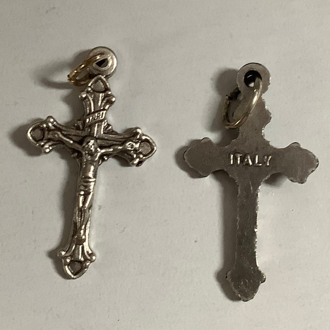 Crucifix Medal/1"/16-724