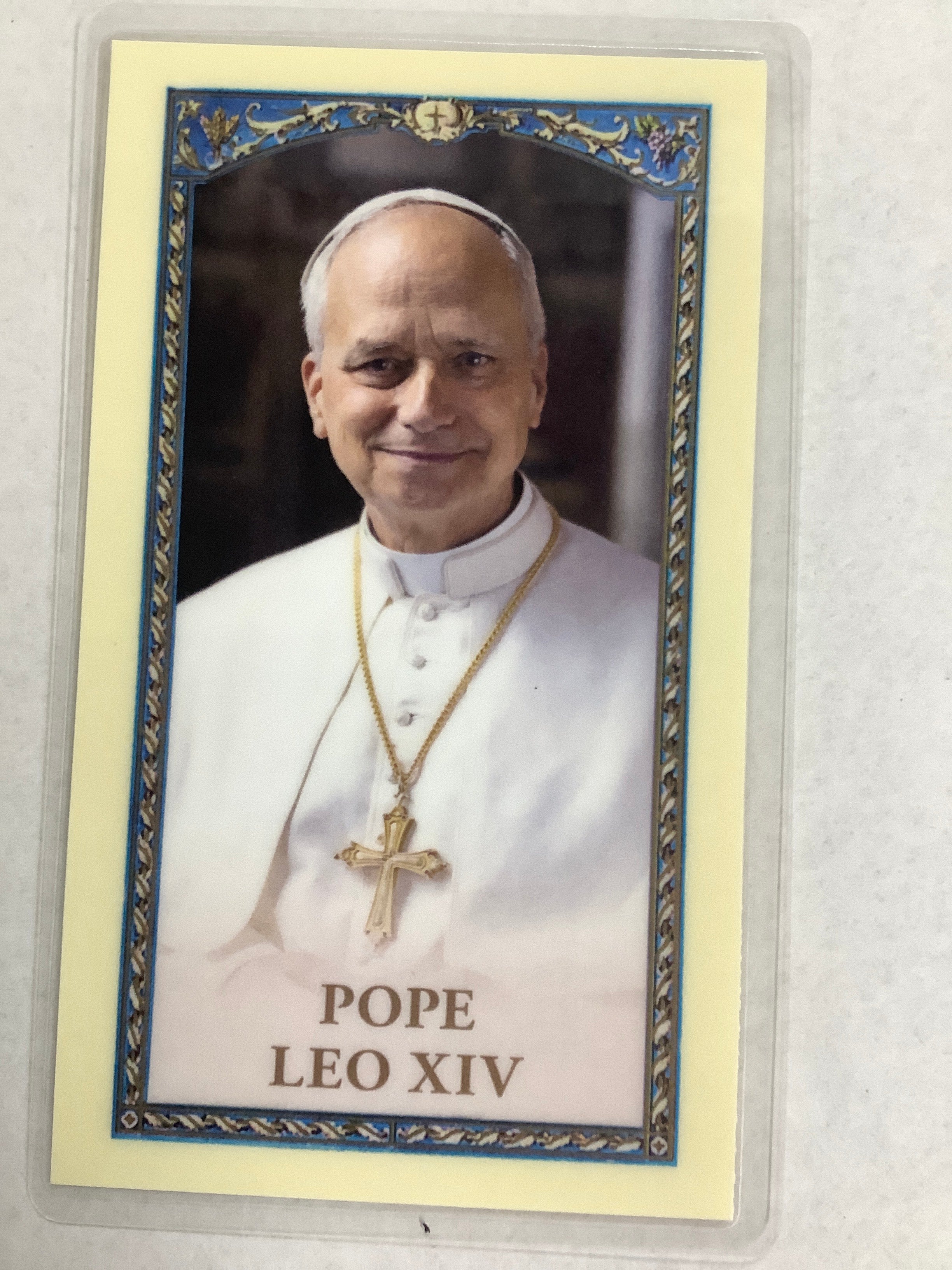 BM-laminated-Pope Leo XIV-E24-567D
