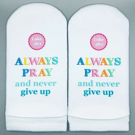 Socks-Luk 18:1-Always Pray And Never Give Up